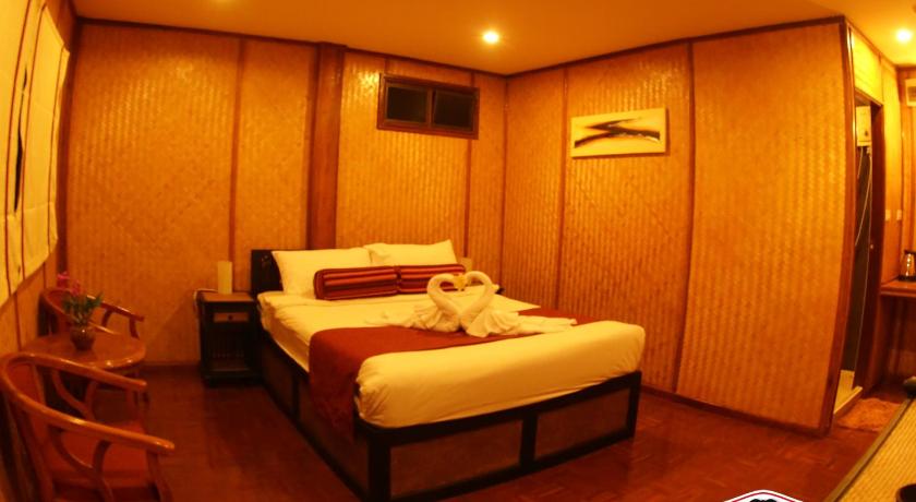 Image of Deluxe Bungalow 7