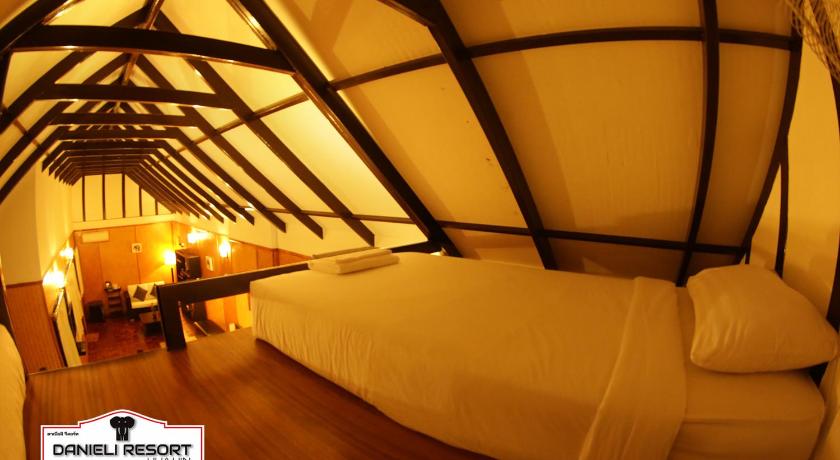 Image of Family Bungalow 5