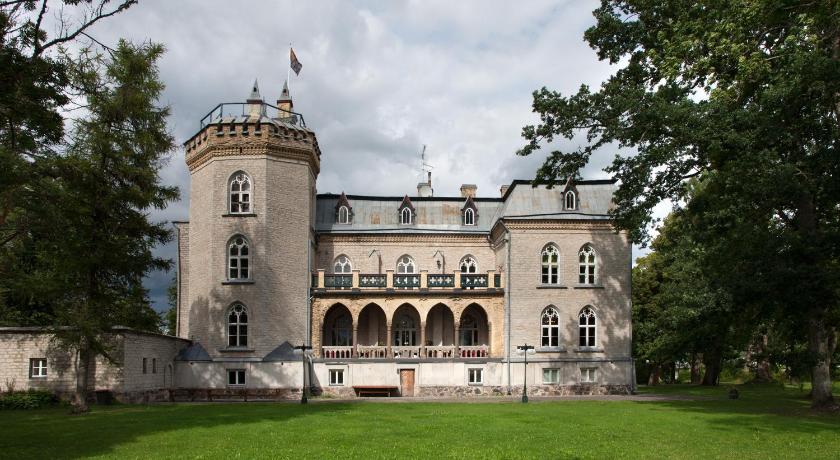 Laitse castle — Hotel in Tallinn