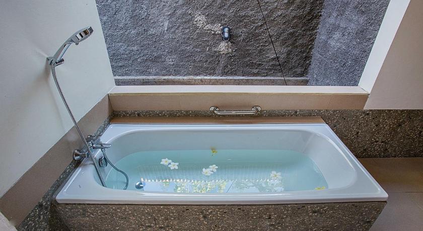 Ambengan Private Villa - image 7