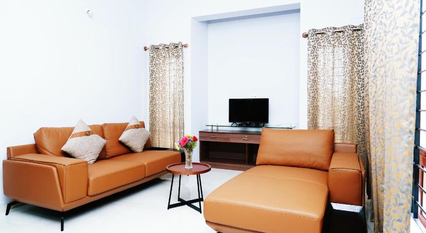 UNNATHI SUITES photo