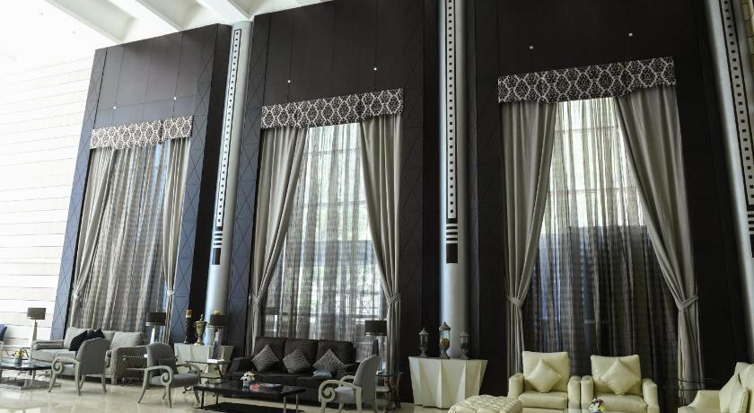 Lobby, The Juffair Grand Hotel in Manama