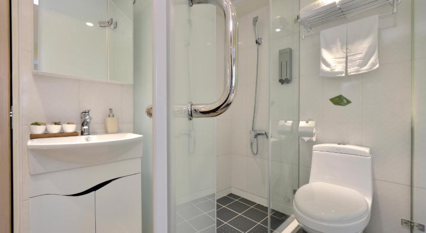 Ảnh của Phòng Giường Đôi Cổ Điển Không Hút Thuốc (Classic Double Room Non Smoking) 14