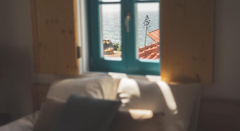 Azenhas do Mar West Coast Design and Surf Villas photo