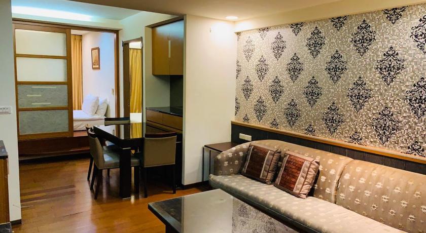 Tx Deluxe Apartment No 63 Sec 2 Kaifeng St Wanhua - 