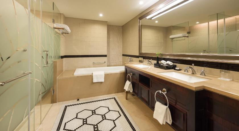 Image of Deluxe King or Twin Room (Include 2 Breakfast) 8