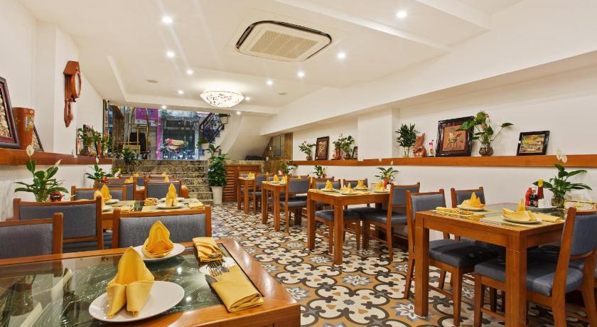 하노이 하노이 골든 홀리데이 호텔 (Hanoi Golden Holiday Hotel) 3성급 호텔 스위트룸