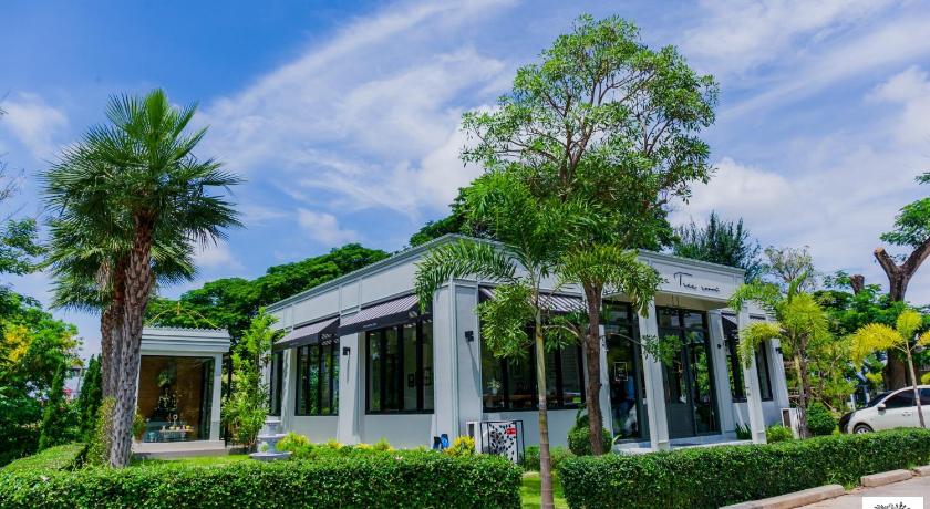 Kamphaeng Phet La Riva Boutique Hotel  3-Star Hotel view