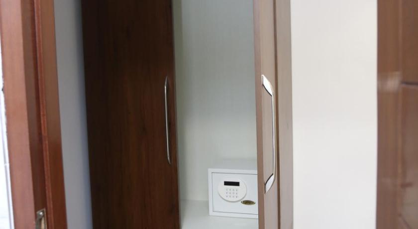 Hotel AK Suites