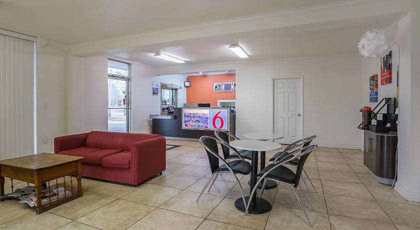 Motel 6-Brinkley, AR - Cheapest Prices on Hotels in Brinkley (AR