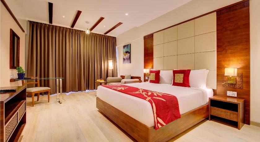 Image of Fern Club room with Balcony and Mountain view 1