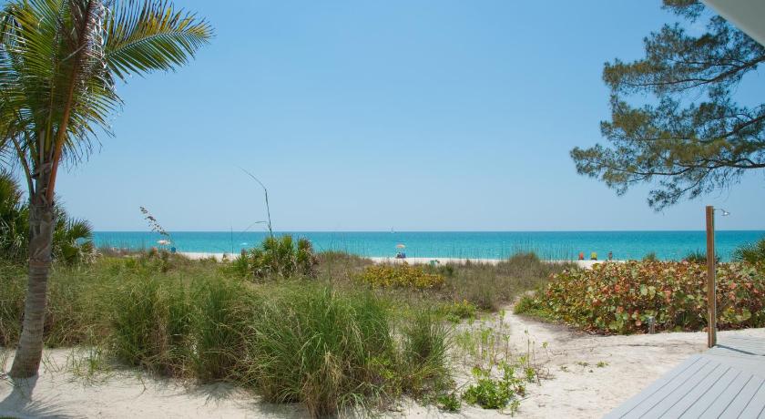 Casey Key Resorts - Beachfront