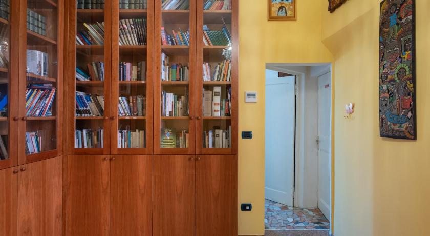 Petroni 38 by Studio Vita — Hotel in Bologna