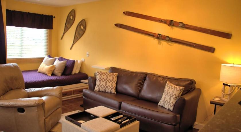 Updated Clean Resort Condo Pinnacle Inn Resort Banner Elk Nc