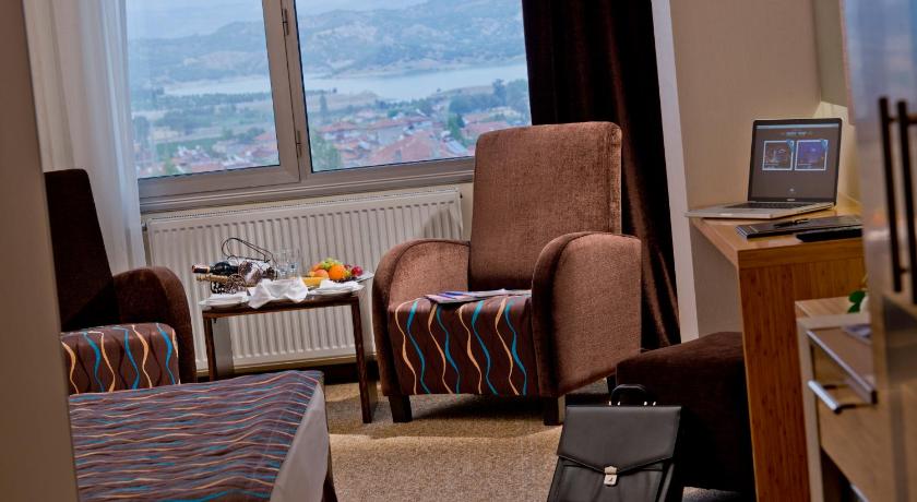 North Point Hotel