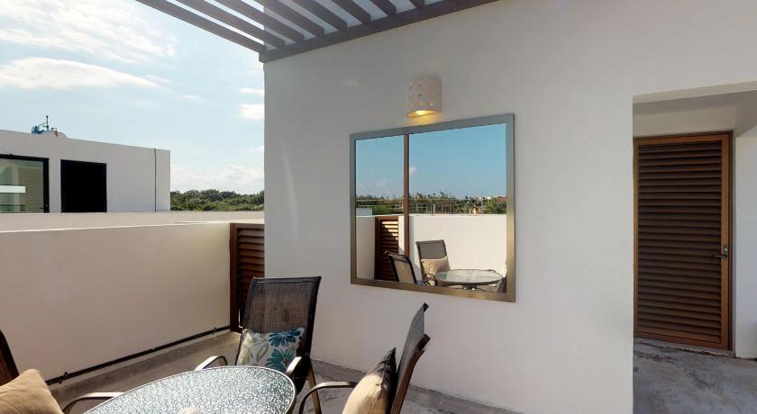 Casa Buffalo Garden Suite at Residencial Bahia photo