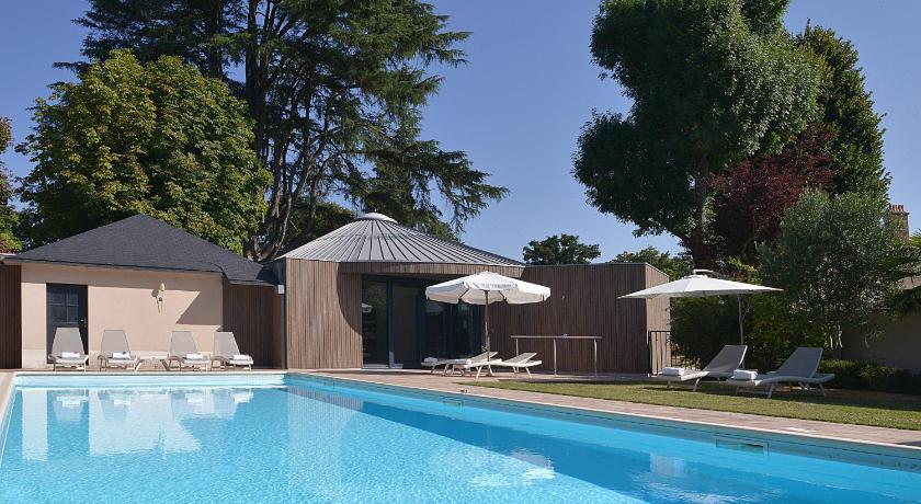 Logis Le Parc Hotel & Spa