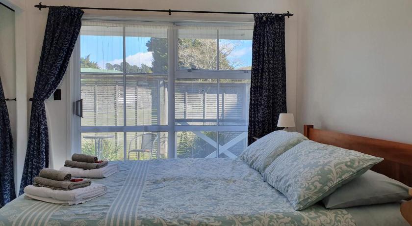 Image of One-Bedroom Cottage 4