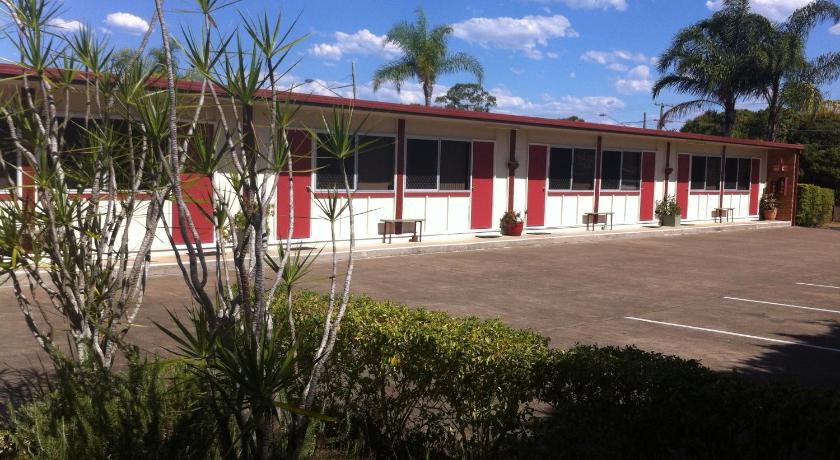 Motel Monaco photo