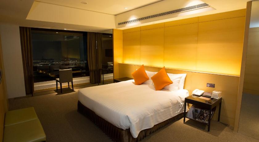 Image of Deluxe Double Room 3