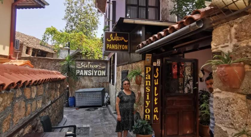 Sultan Pension photo