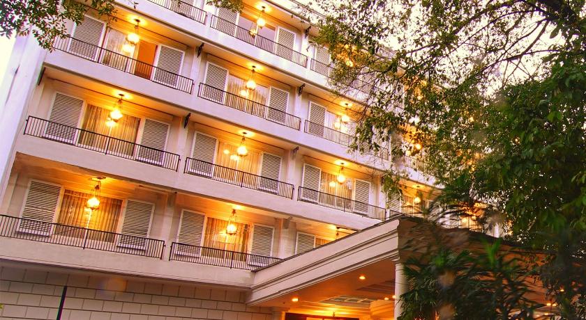 Hotel Royal Bogor in Bogor - See 2023 Prices