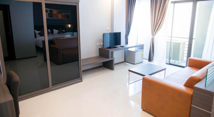 Image of Deluxe Triple Room 17