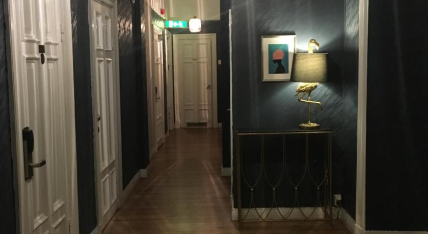 오레브로 Morris Hotel 2성급 호텔 외관