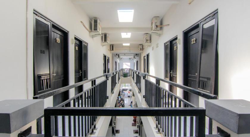 JJ House Wahid Hasyim - image 4