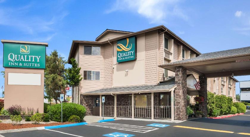 Quality Inn & Suites