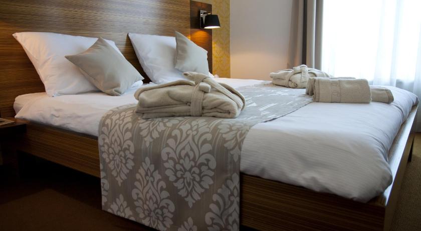 Gold Club Hotel &amp; Casino — Hotel in Ajdovscina
