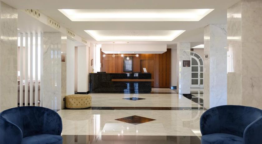 파티마 SDivine Fatima Hotel, Congress & Spirituality 4성급 호텔 로비