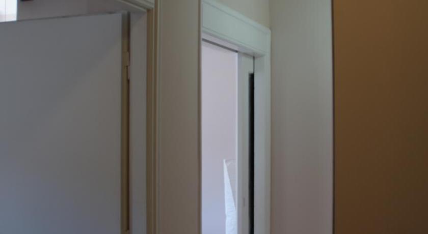 The Victoria Square Exceptional Apartments photo