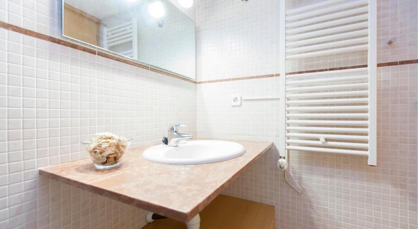 Stay Barcelona Gracia Apartments photo
