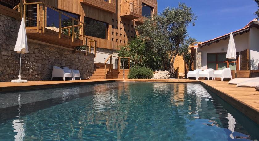 The Nest by Cooking and Nature — Hotel in Porto De Mos