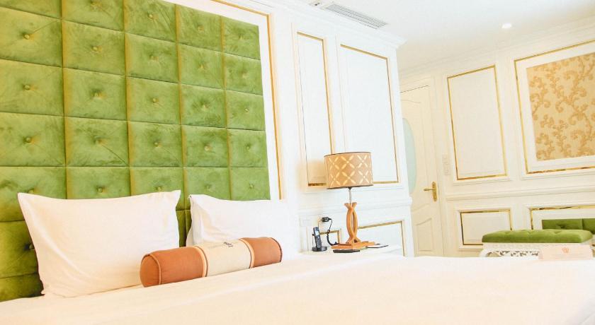 Image of Ocean Suite 8