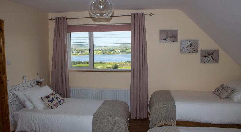 巴林罗布 Madra Rua Organic Accommodation 3星级 酒店 餐厅