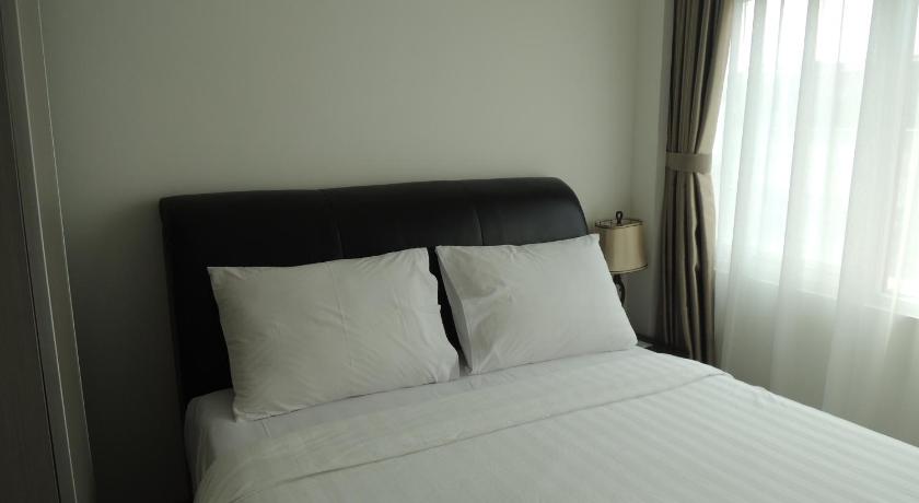 Image of Deluxe Room Only 10