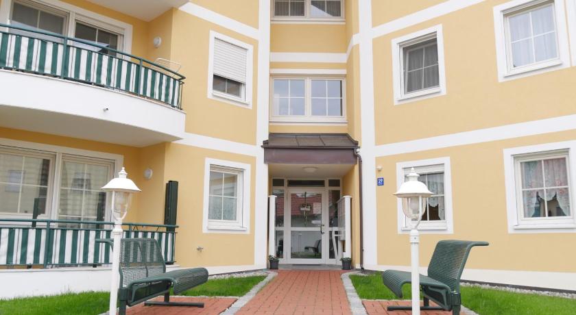 2-Zimmer Deluxe Apartment Bad Fussing - Owner Suite — Hotel in Bad Fussing