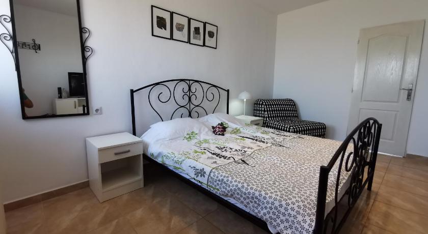 Apartment Modena Novi Sad photo