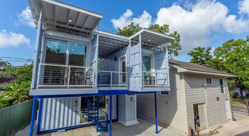 East Downtown Micro-luxe Container Living Pod #9 — Hotel in Houston (TX)