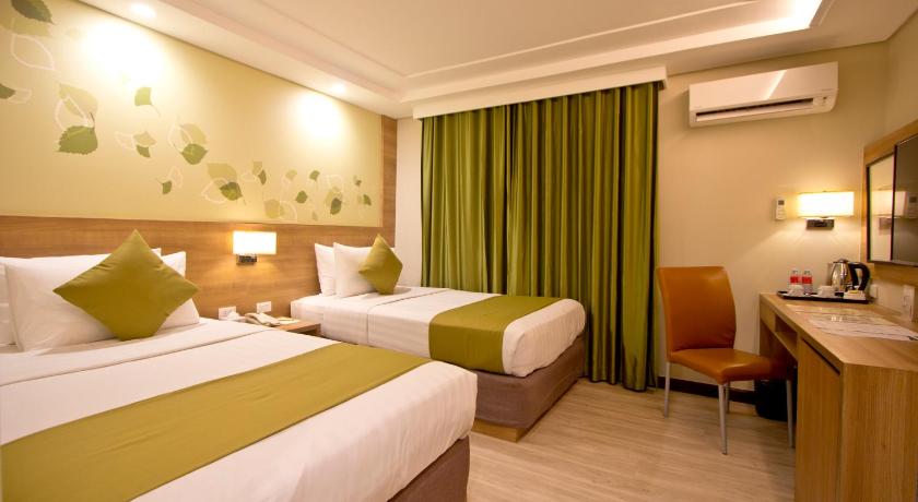 Image of Superior Room 3
