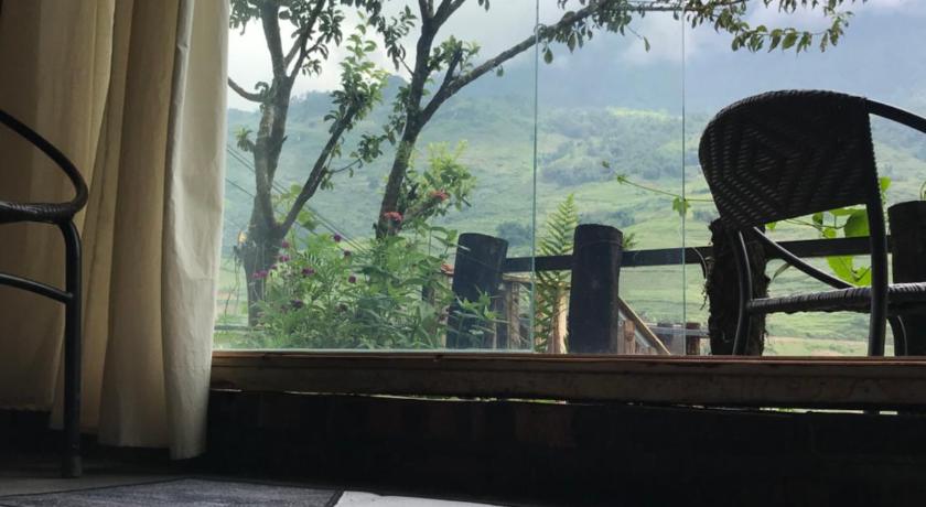 サパ Comlam Eco House 2つ星 ホテル プール