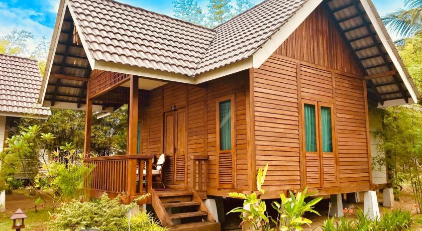 Bayu Lestari Island Resort photo