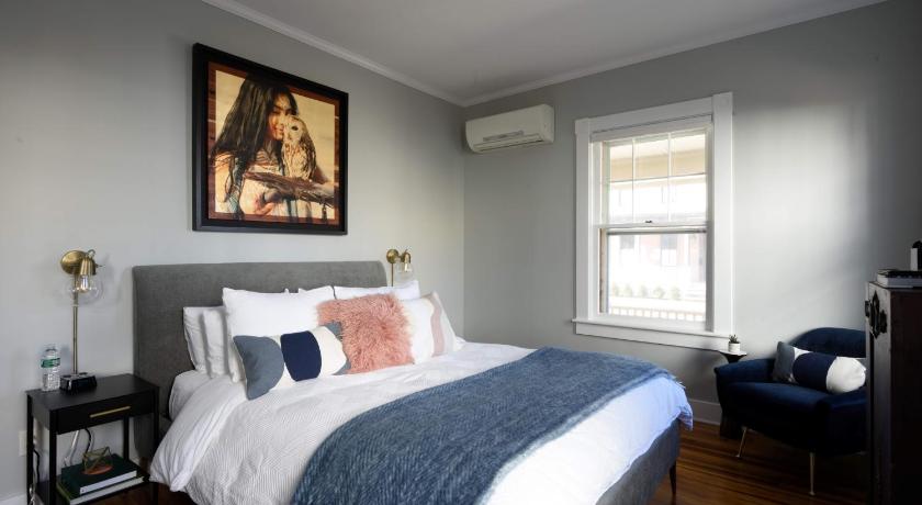 Nest Hudson photo