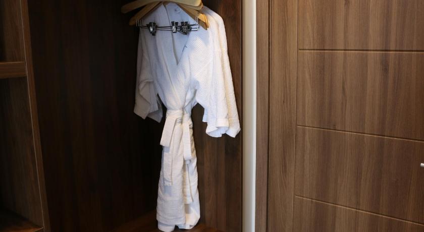 岘港 The Fish Village Villa 3星级 酒店 泳池