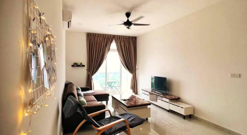 3 Bedrooms Apartment Taman Mount Austin In Johor Bahru