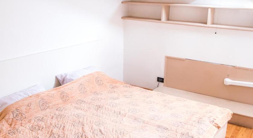 Lovely House Rome Italy Photos Room Rates Promotions - 