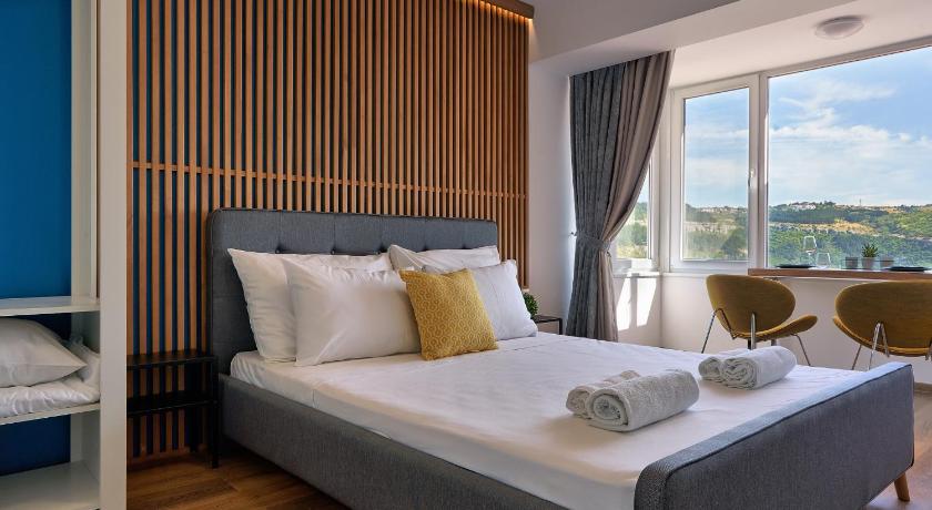 Adel Apartments — Hotel in Veliko Tarnovo