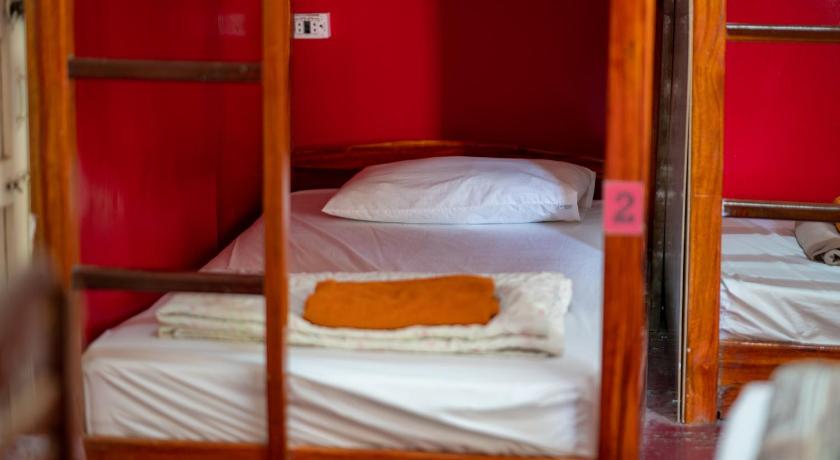 Image of Bed in 10-Bed Mixed Dormitory Room 0